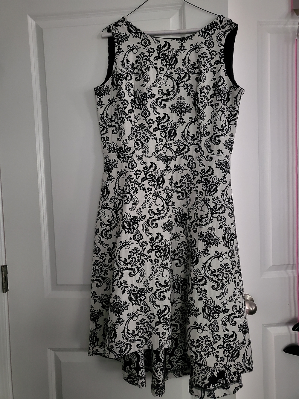White House Black Market Black & White High-Low Floral Dress